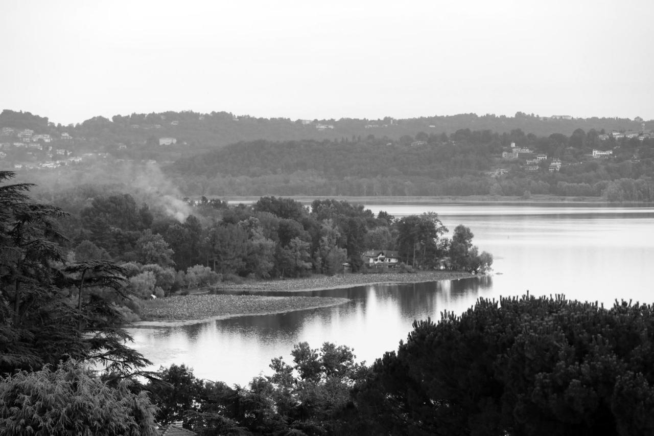 Il Nido Al Lago Gavirate Esterno foto